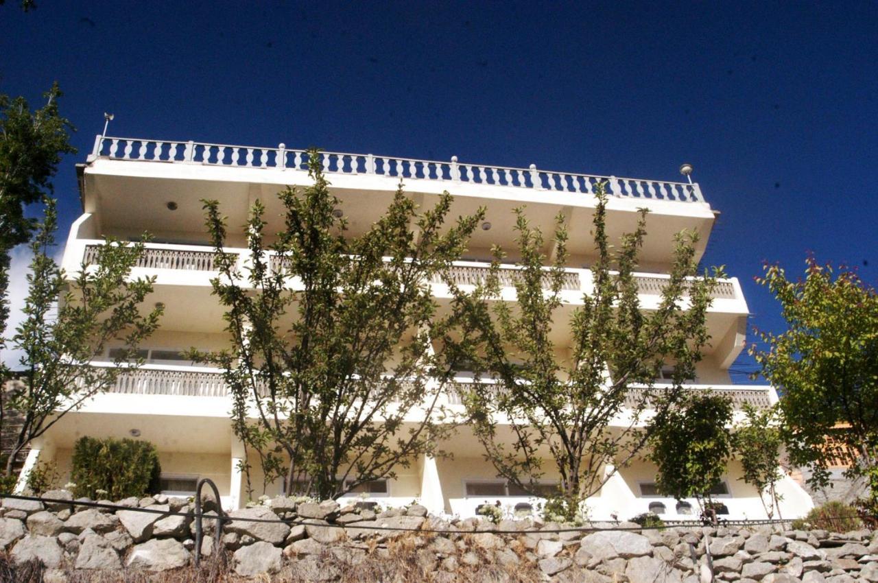 World Roof Hotel Hunza Karimabad  エクステリア 写真