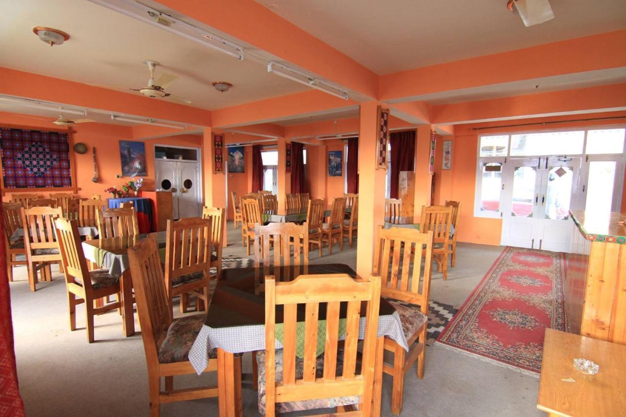World Roof Hotel Hunza Karimabad  エクステリア 写真